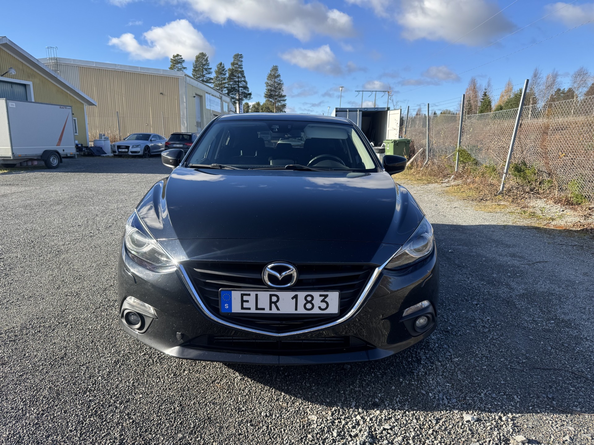 Mazda 3 SKYACTIV-D 150 2014, bild 2/13