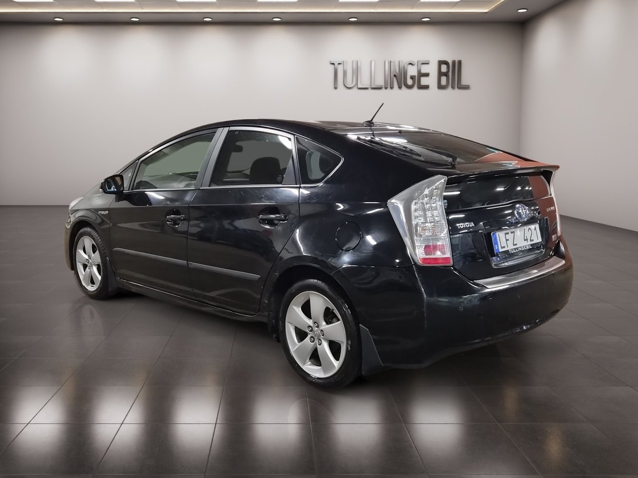 Toyota Prius 1.8 Hybrid 2011, bild 3/10
