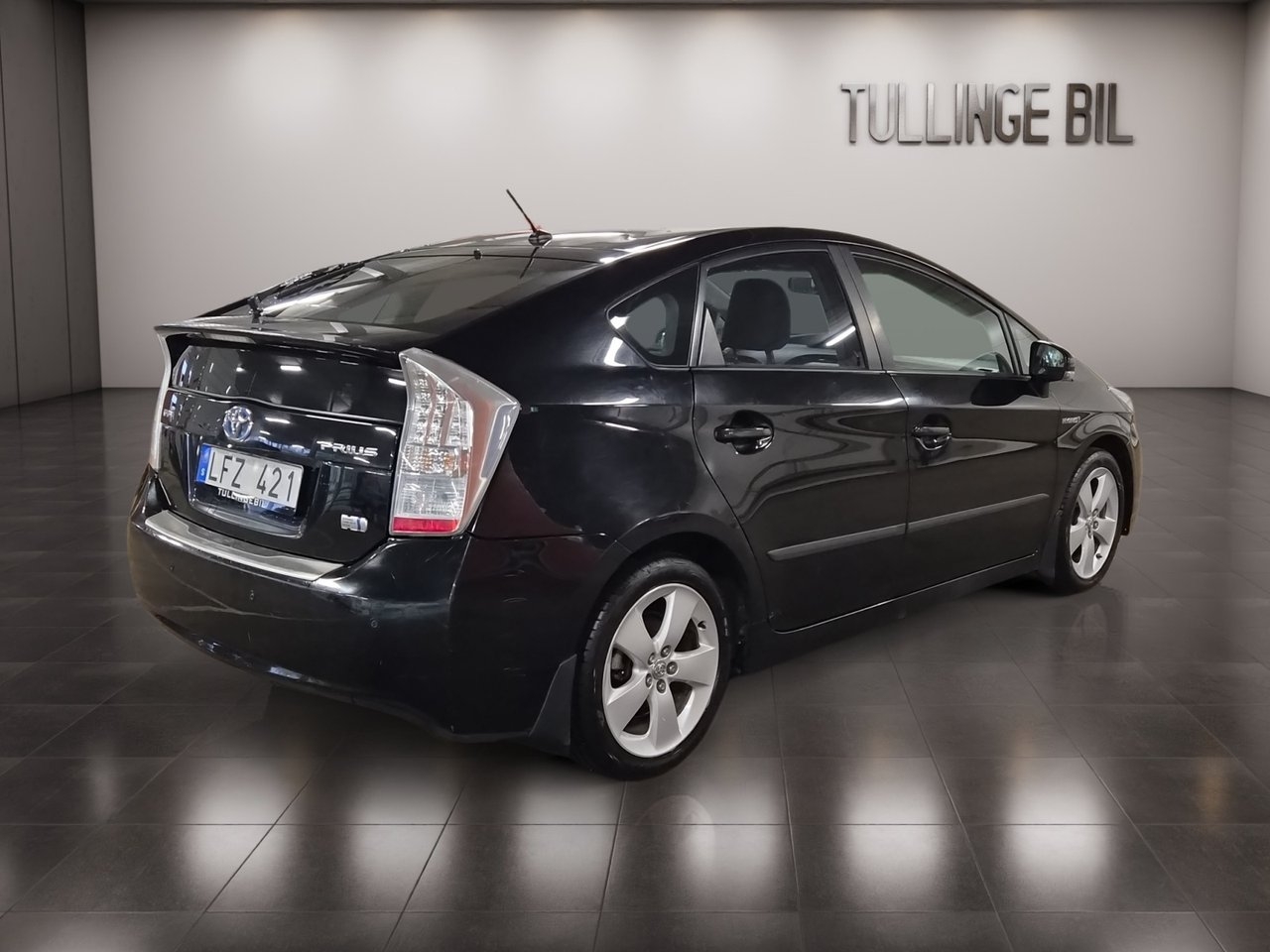 Toyota Prius 1.8 Hybrid 2011, bild 5/10