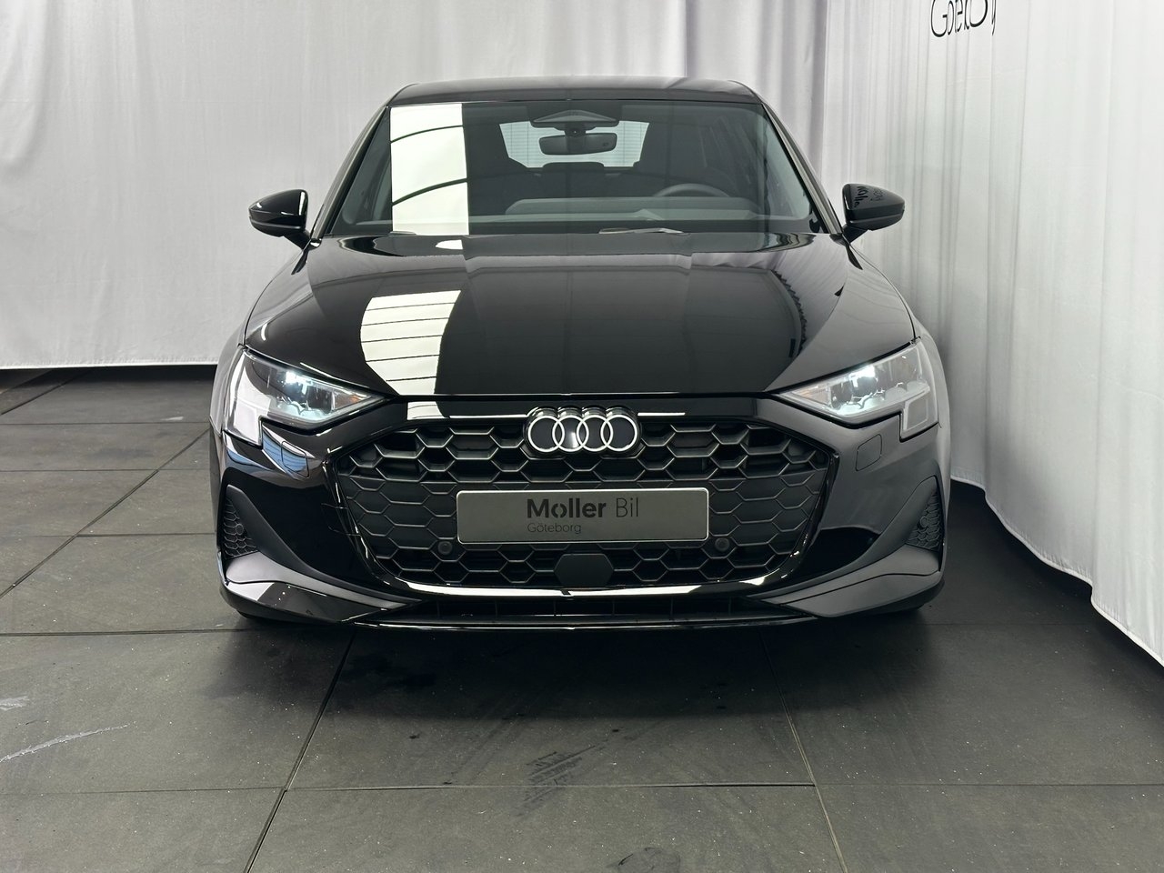 Audi A3 1.5 TFSI 2027, bild 2/10