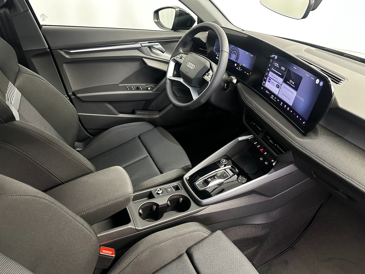 Audi A3 1.5 TFSI 2027, bild 3/10