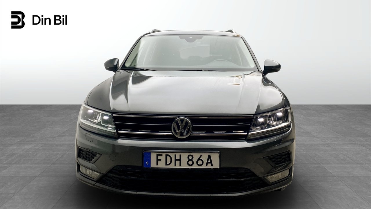Volkswagen Tiguan 2.0 TSI Elegance 2020, kuva 4/10