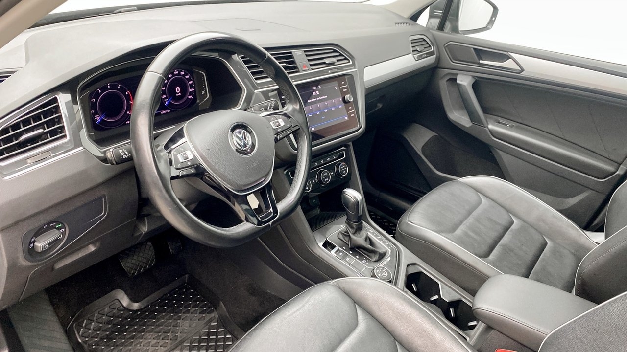 Volkswagen Tiguan 2.0 TSI Elegance 2020, kuva 7/10