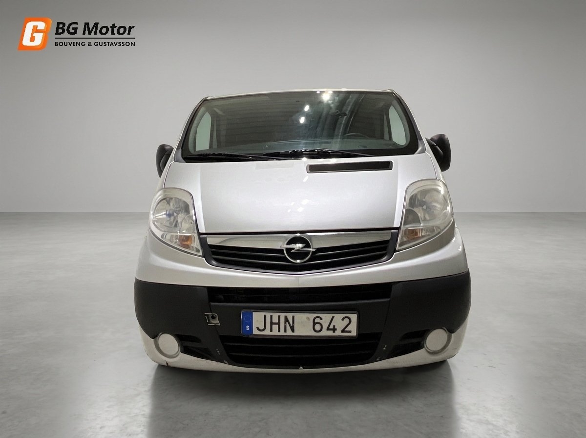 Opel Vivaro 2007, bild 7/10