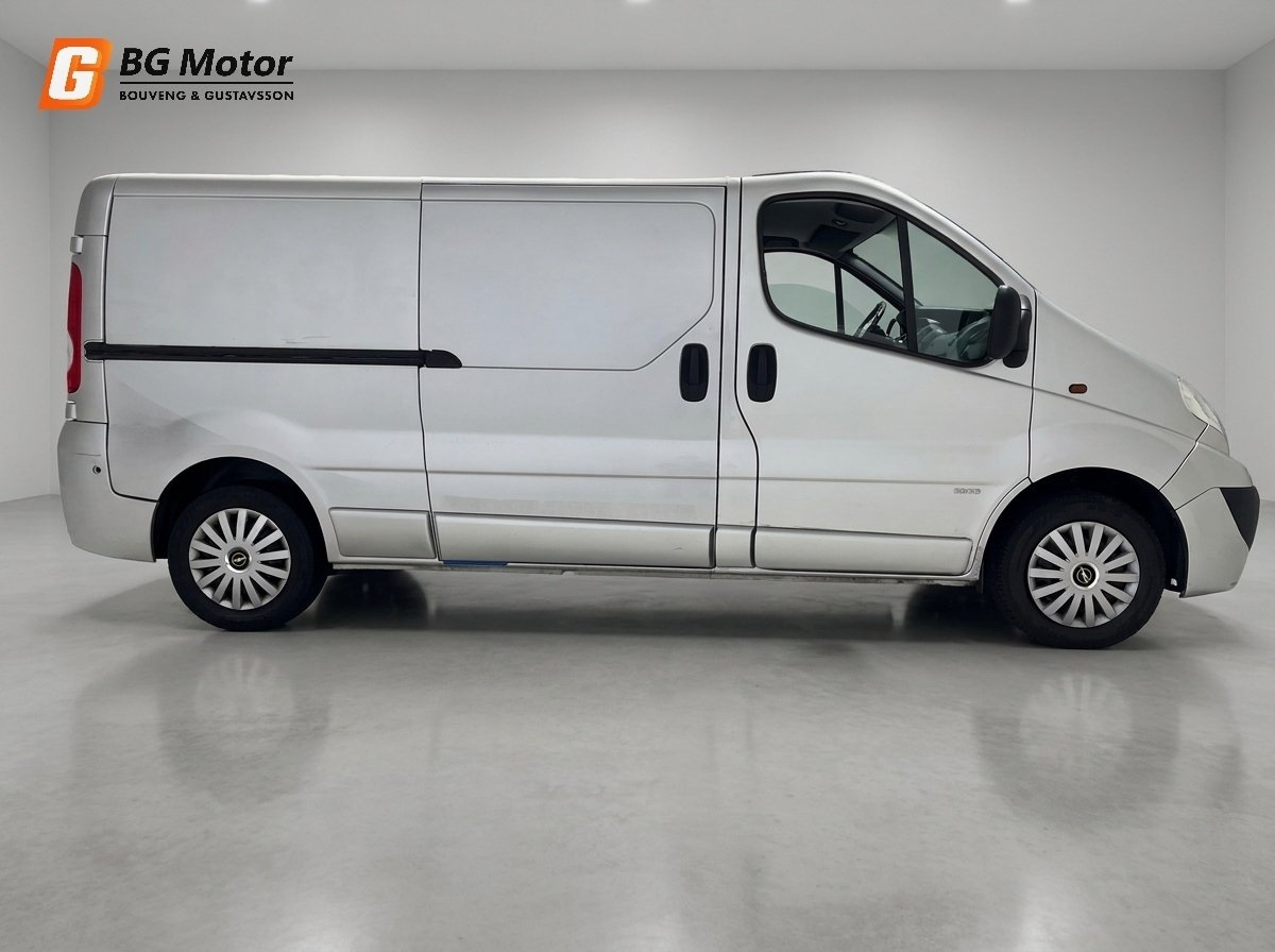 Opel Vivaro 2007, bild 6/10