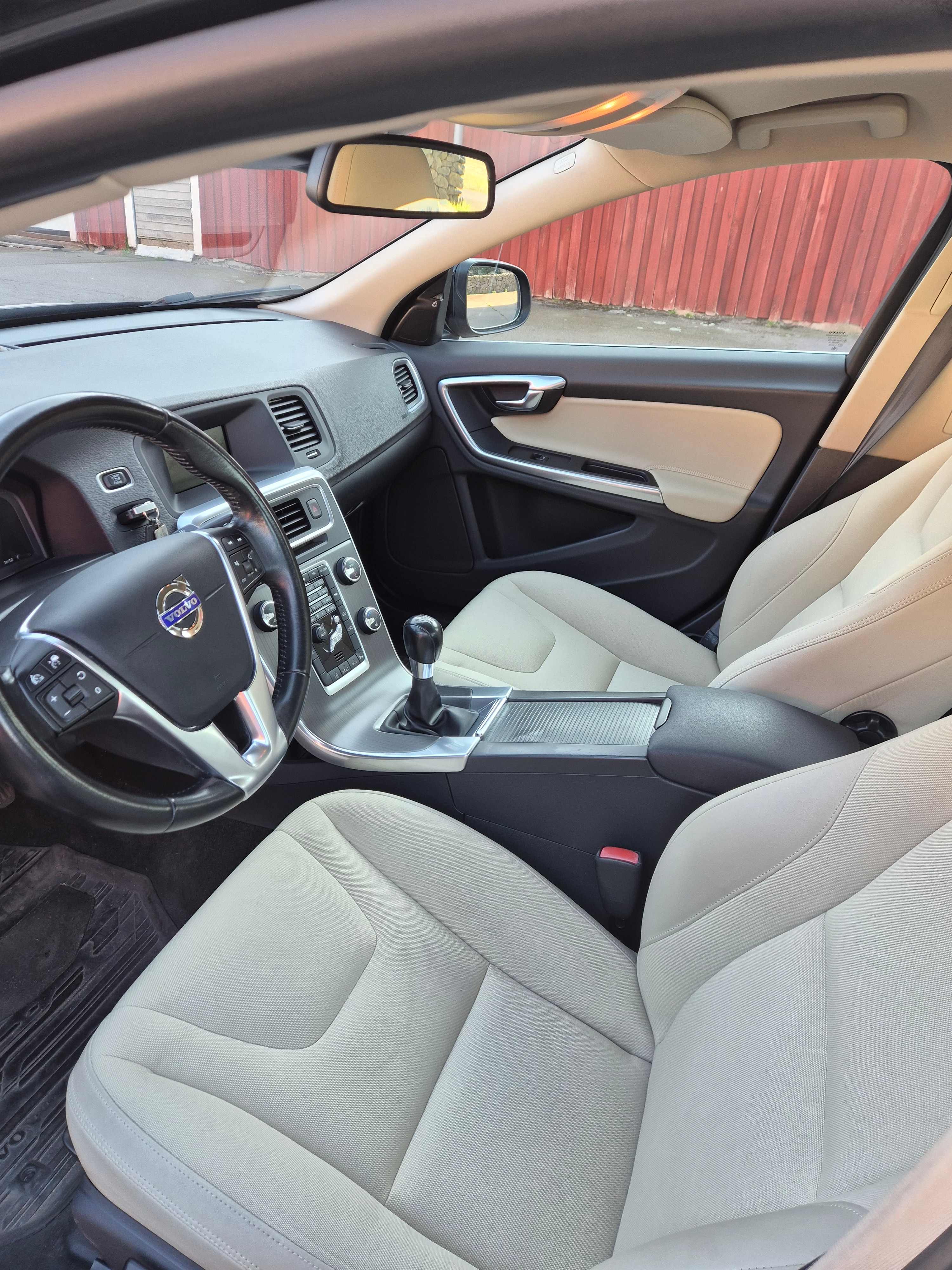 Volvo S60 2.0T 2011, bild 5/6