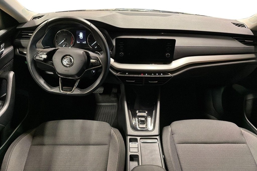 Skoda Octavia 2024, bild 7/10