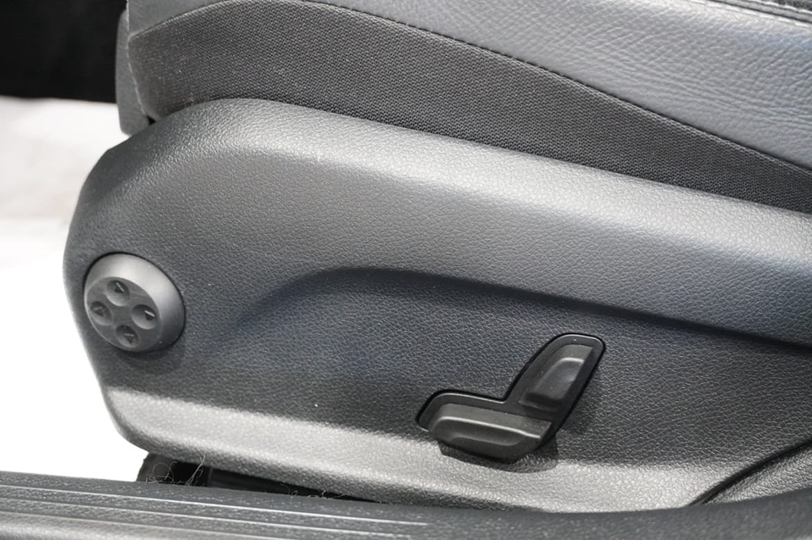 Mercedes-Benz C 2020, bild 7/10