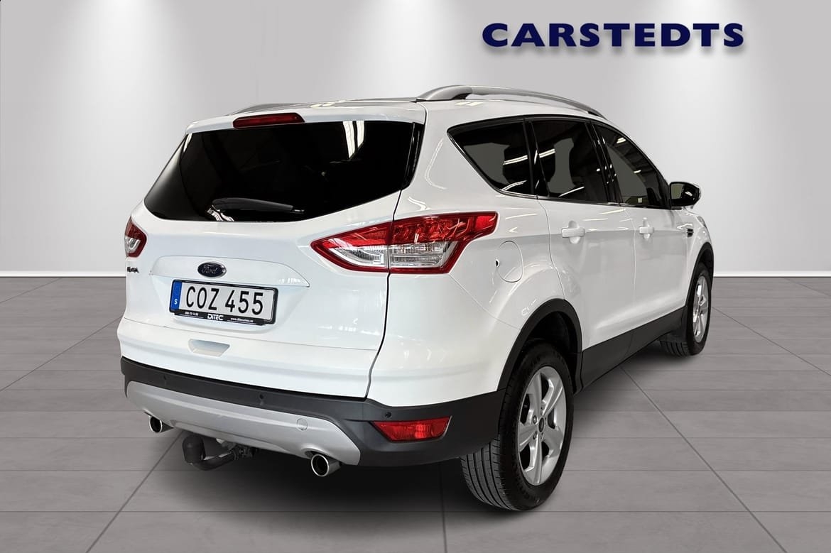 Ford Kuga 2.0 TDCi Titanium 2016, bild 3/8