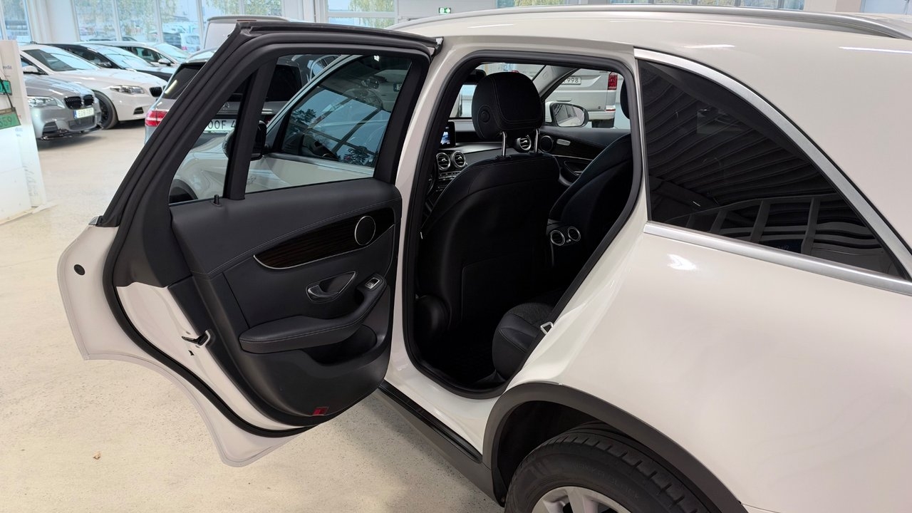 Mercedes-Benz GLC 2018, bild 5/10