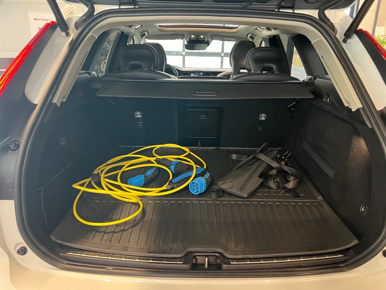 Volvo XC60 T8 Momentum Advanced 2020, bild 5/10