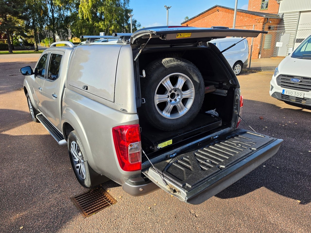 Nissan Navara 2.3 dCi 2016, photo 9/10