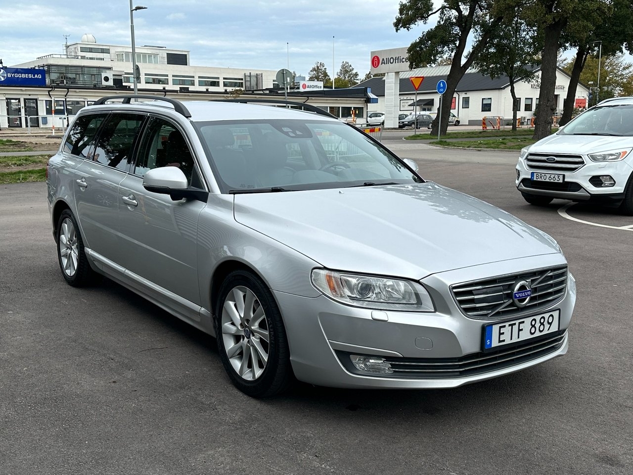 Volvo V70 D2 Momentum 2015, bild 6/10