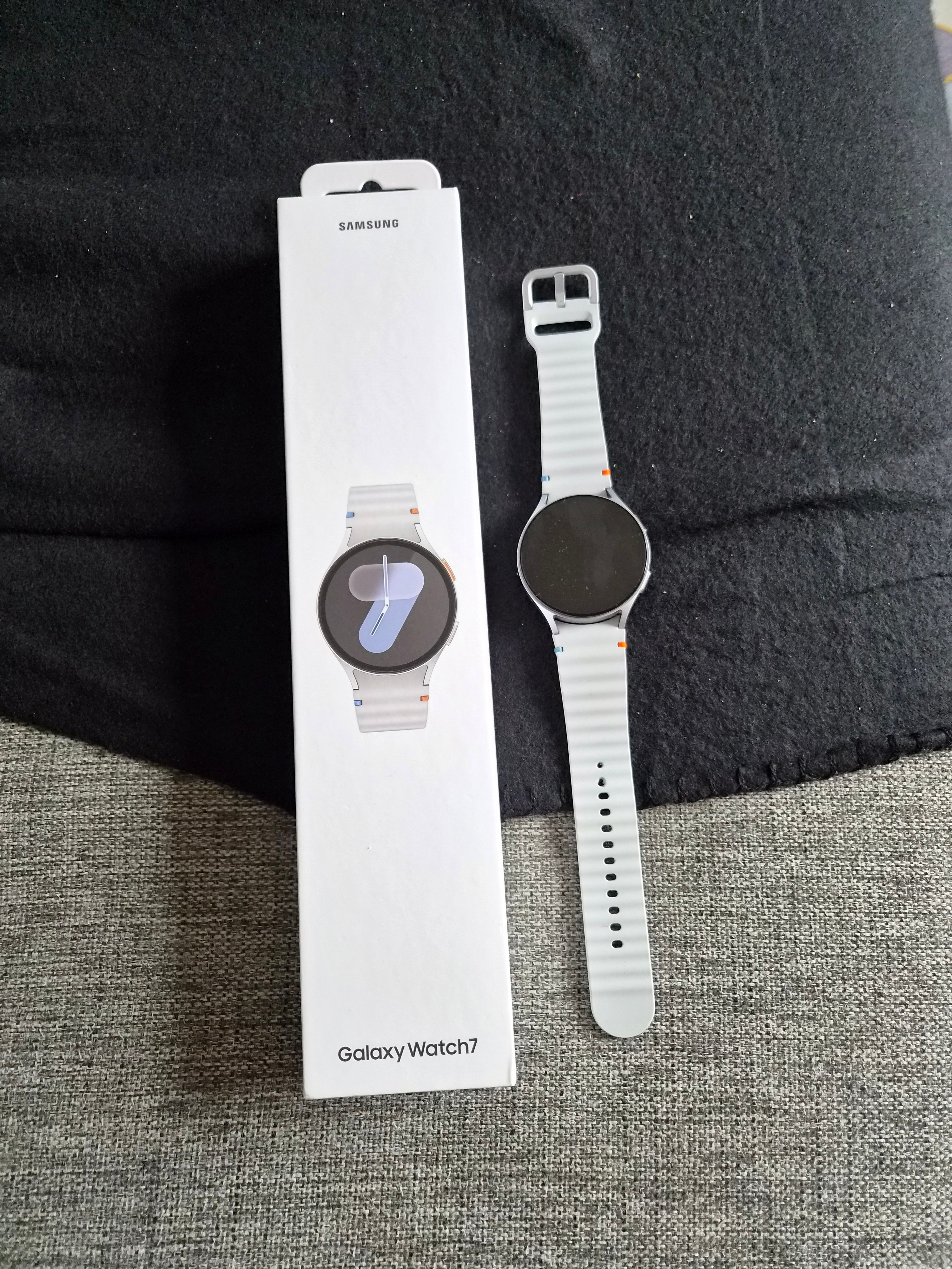 Samsung Galaxy Watch 7 smartklocka vit unisex