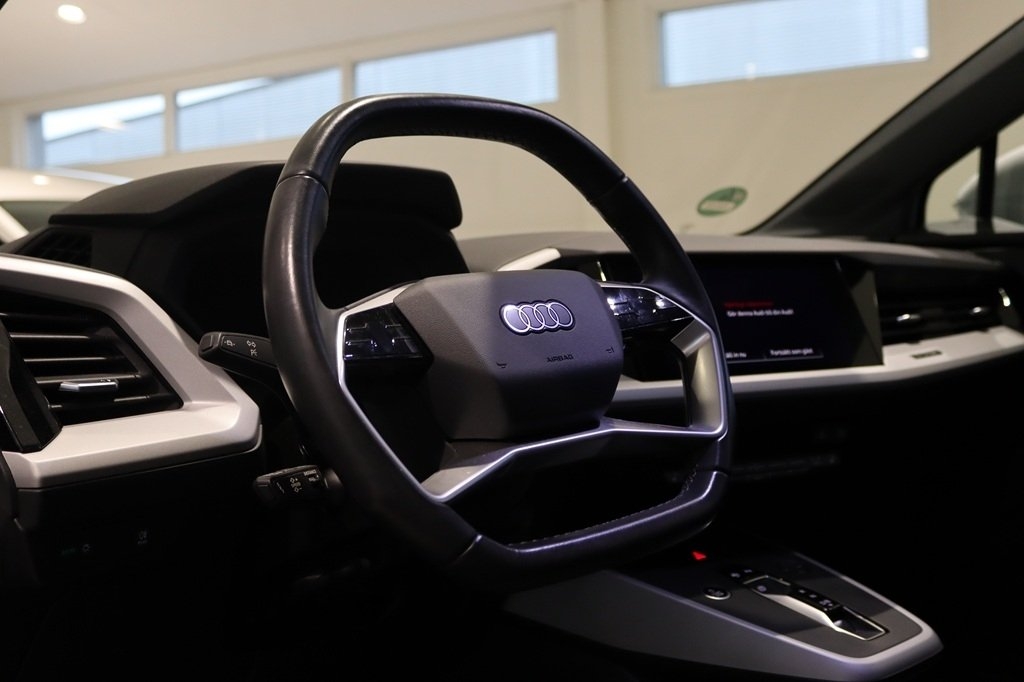 Audi Q4 e-tron e-tron 40 82 kWh 204hk 2023, bild 6/10
