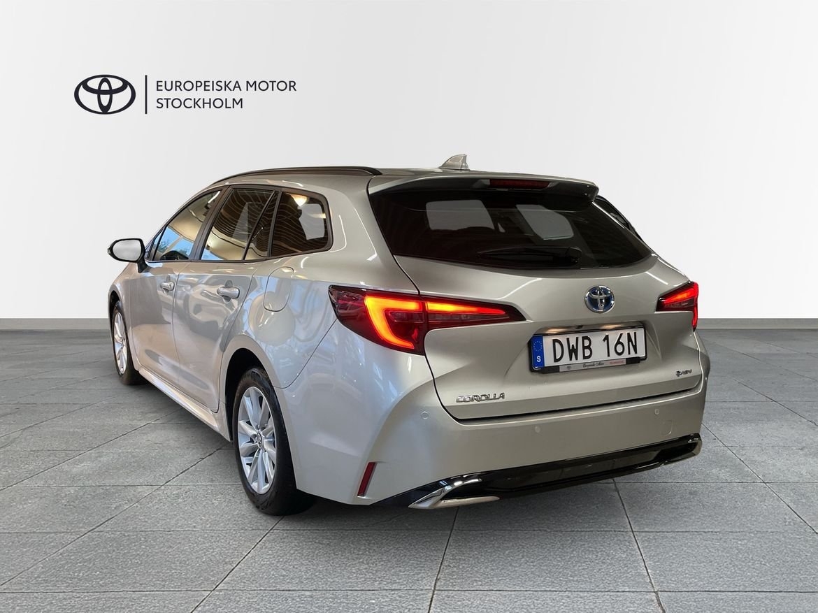 Toyota Corolla 1.8 Hybrid Active Plus 2026, bild 2/10