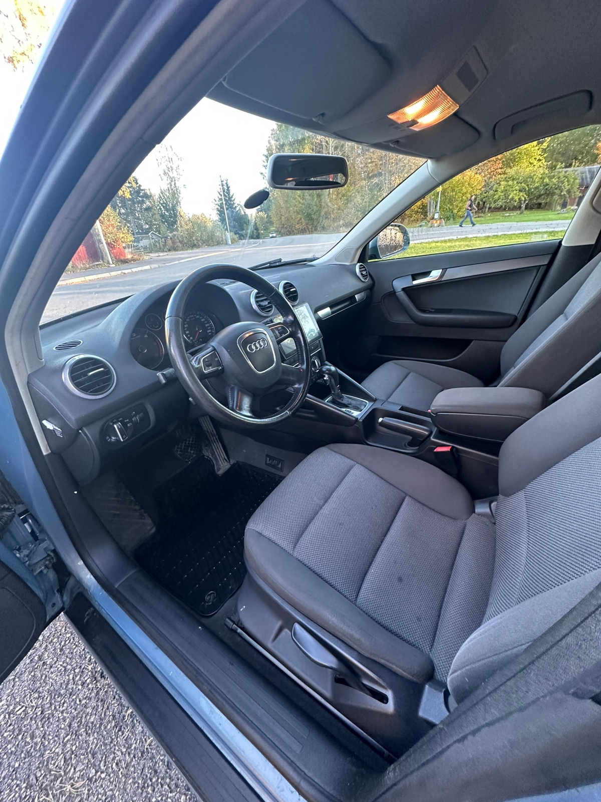 Audi A3 Sportback 2.0 TDI S Tronic 2010, bild 4/10