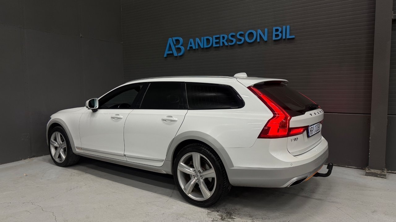 Volvo V90 Cross Country 2018, bild 7/10