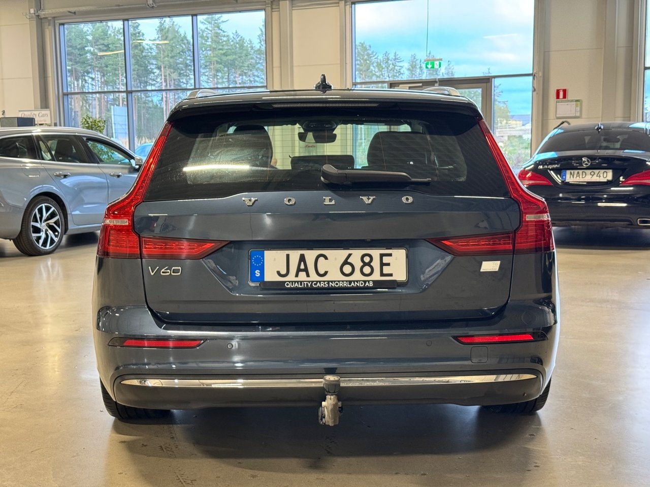 Volvo V60 T6 2023, bild 4/10