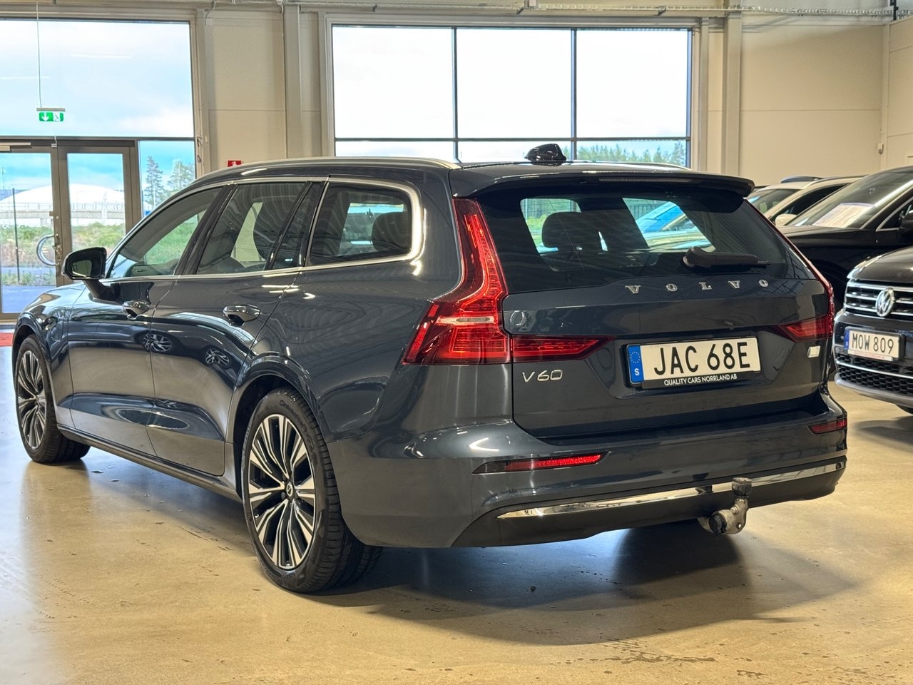 Volvo V60 T6 2023, bild 6/10