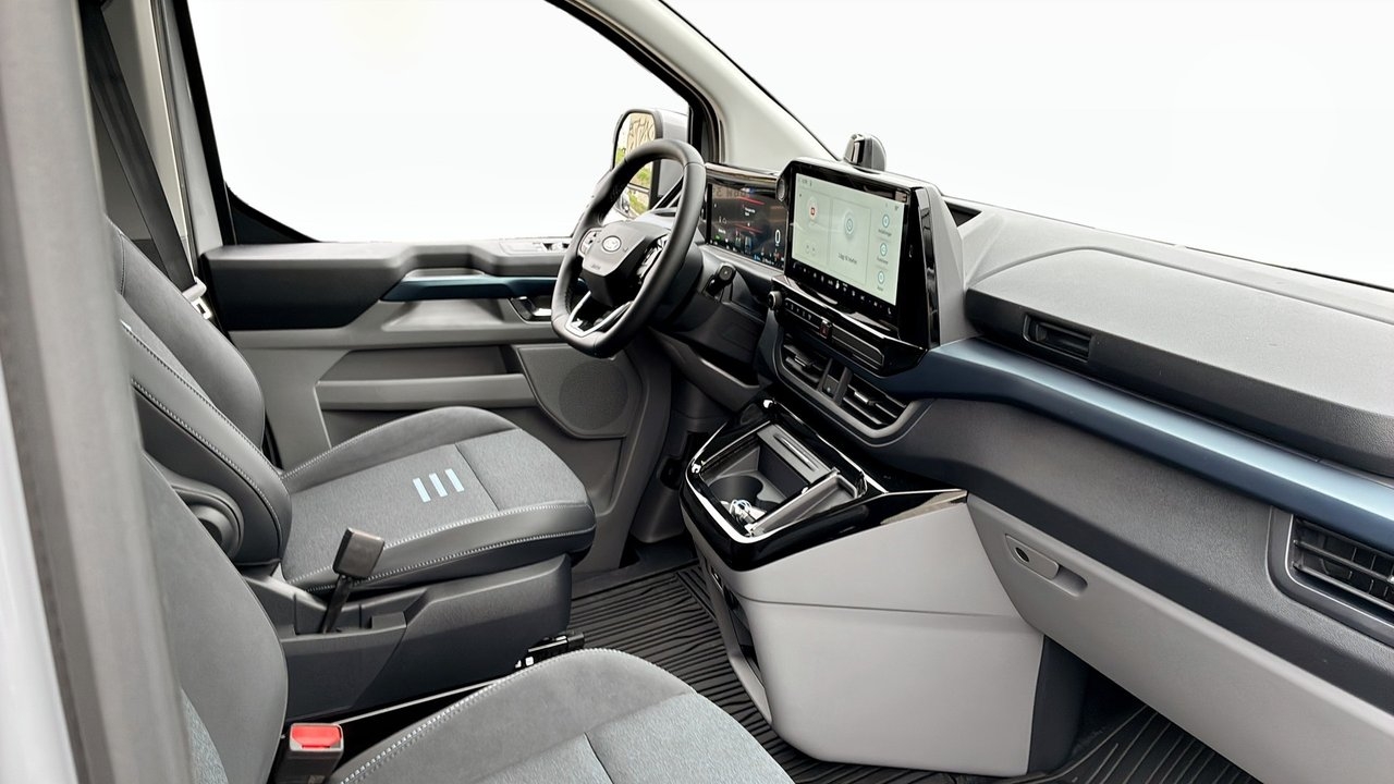 Ford Tourneo Custom 2027, bild 3/10