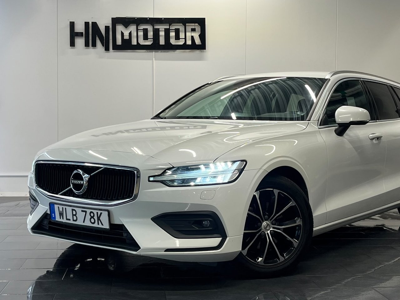 Volvo V60 D3 Momentum 2020, bild 2/10