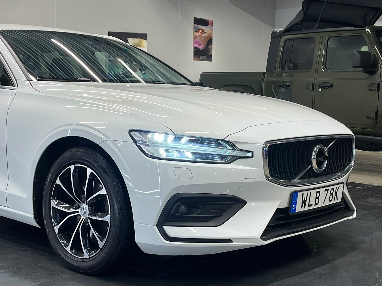Volvo V60 D3 Momentum 2020, bild 6/10