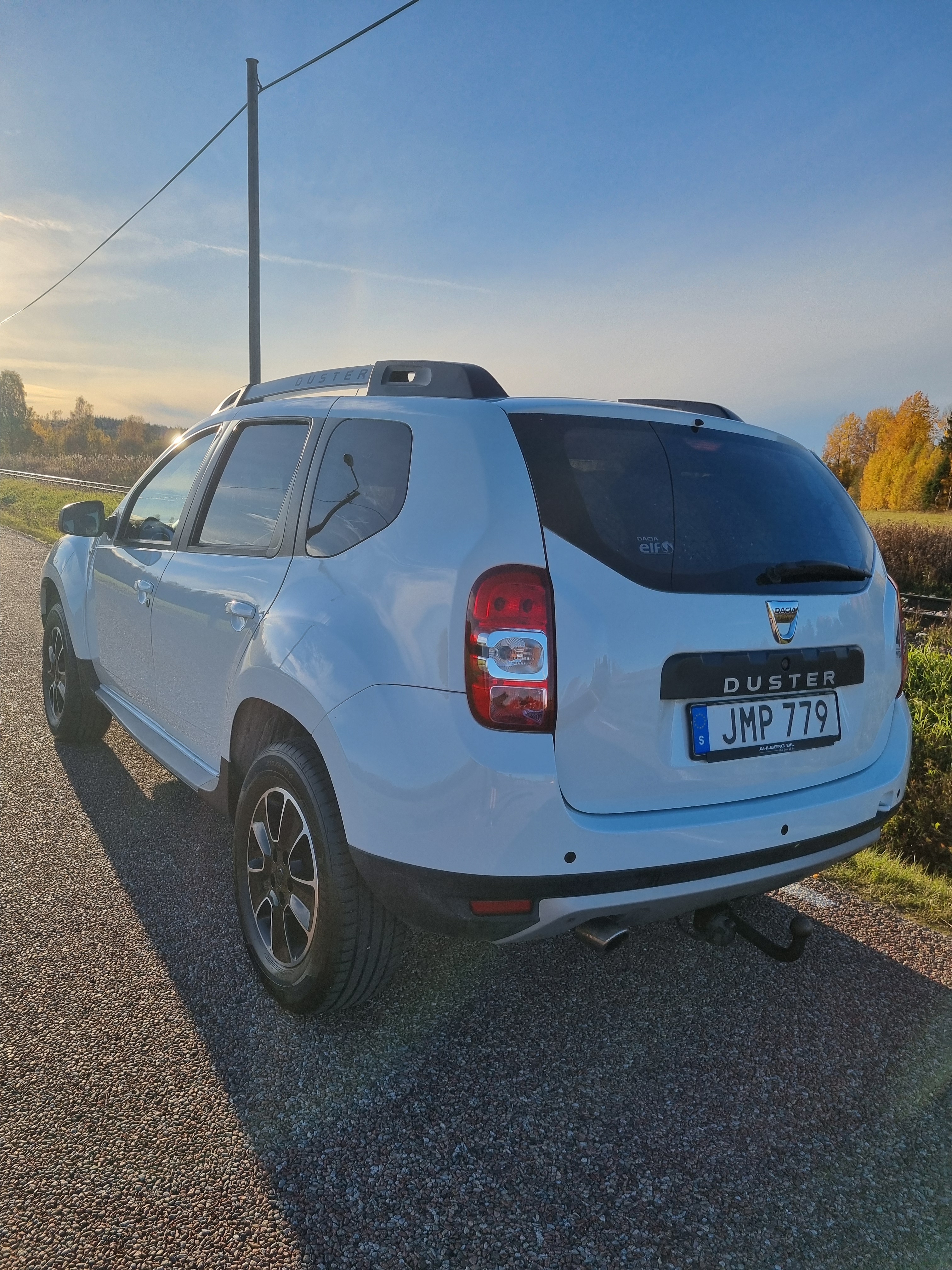 Dacia Duster 1.2 TCe 4x4 Manuell 2017, bild 3/5