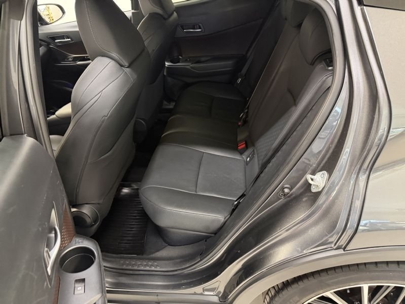 Toyota C-HR Hybrid CVT, 122hk Executive 2018, bild 5/8