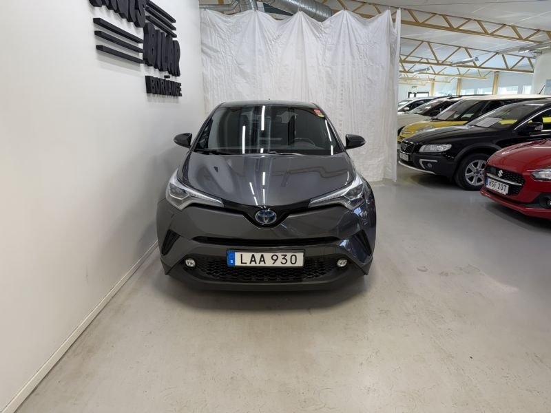 Toyota C-HR Hybrid CVT, 122hk Executive 2018, bild 2/8