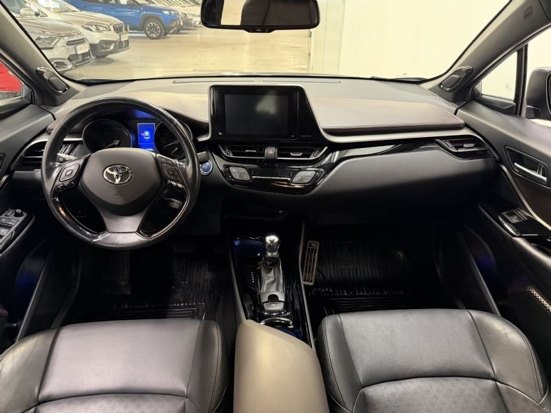 Toyota C-HR Hybrid CVT, 122hk Executive 2018, bild 6/8