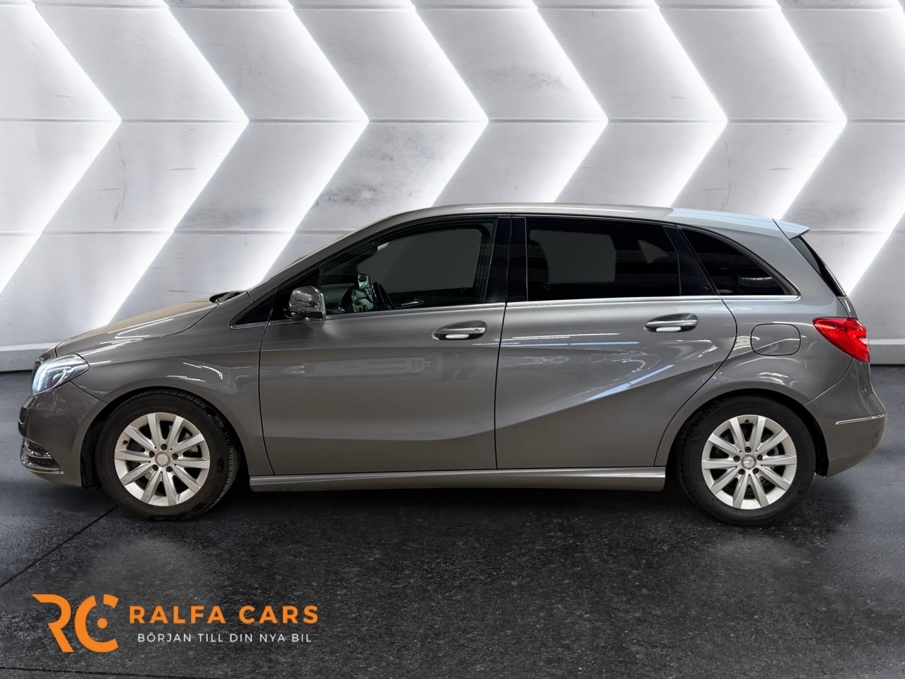 Mercedes-Benz B 180 CDI Sport 2013, bild 3/10