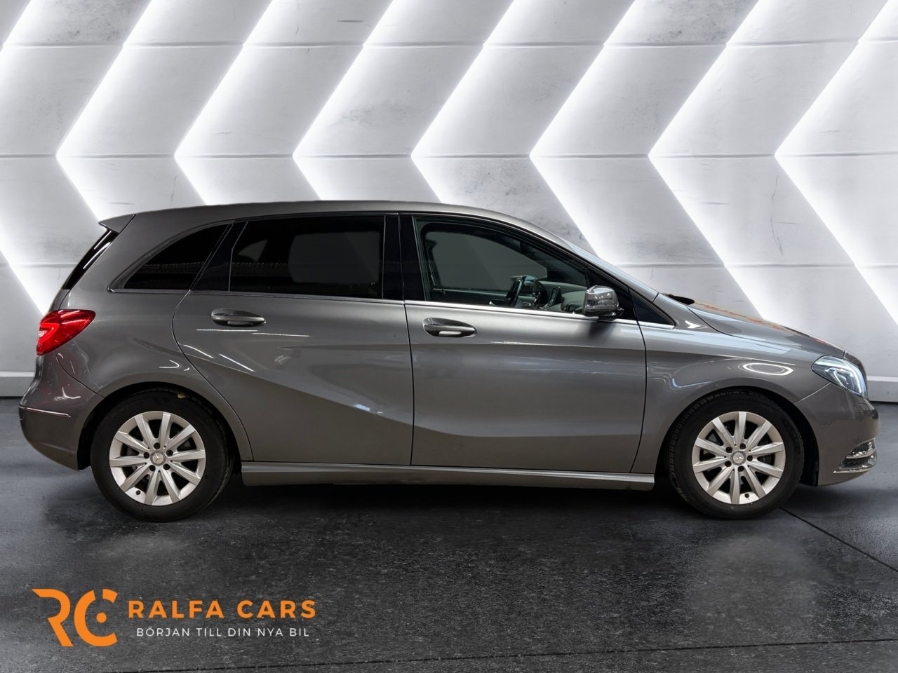 Mercedes-Benz B 180 CDI Sport 2013, bild 6/10