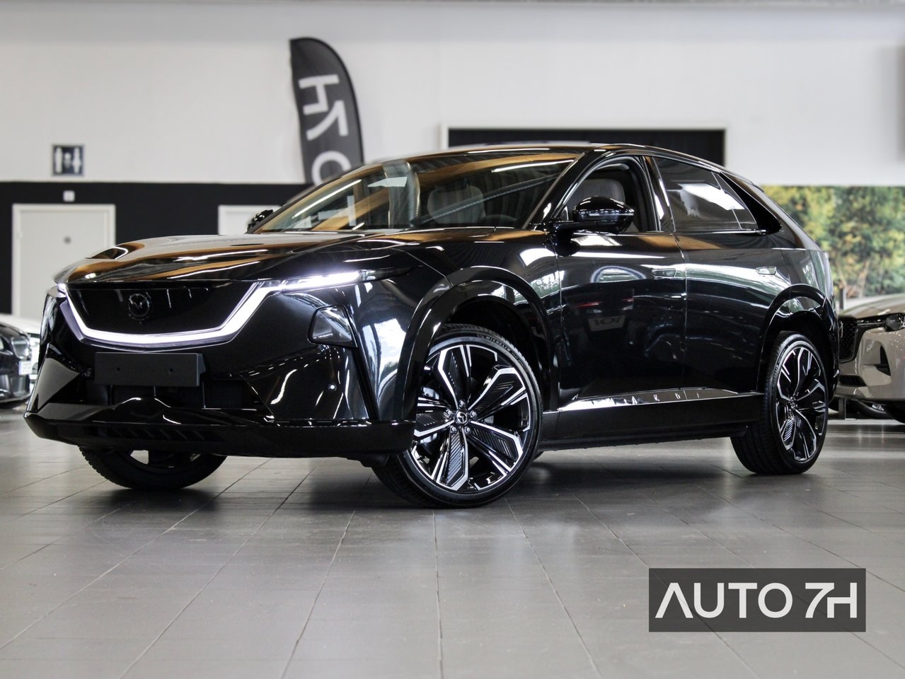 Mazda CX-6e