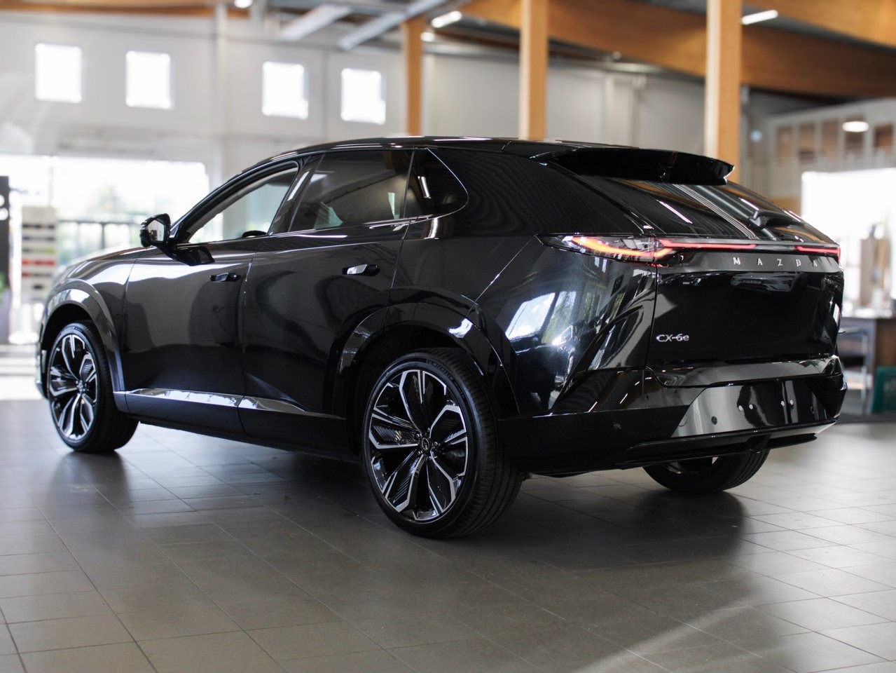 Mazda CX-6e Takumi 2026, bild 6/10