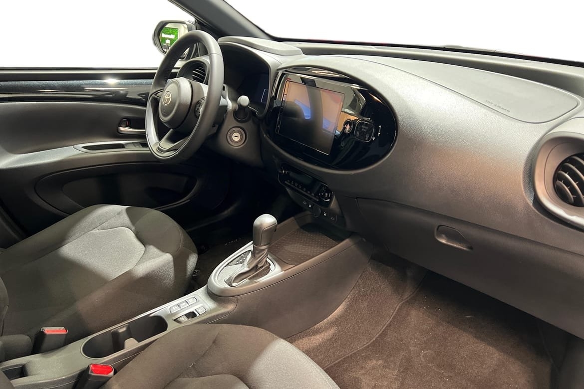 Toyota Aygo X PLAY HYBRID 2026, bild 7/10
