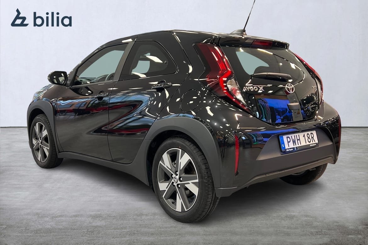 Toyota Aygo X PLAY HYBRID 2026, bild 2/10