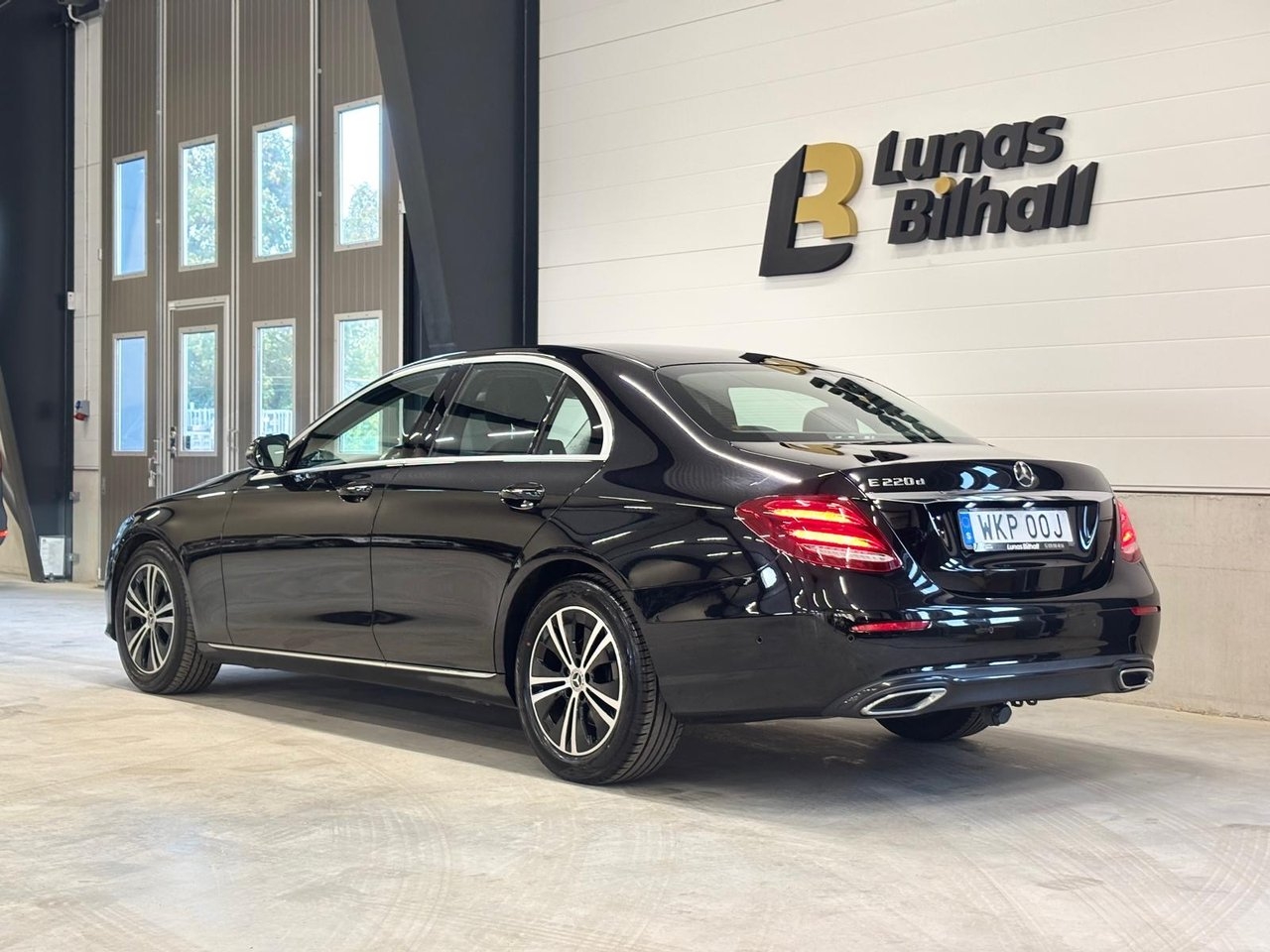 Mercedes-Benz E 2019, bild 4/10