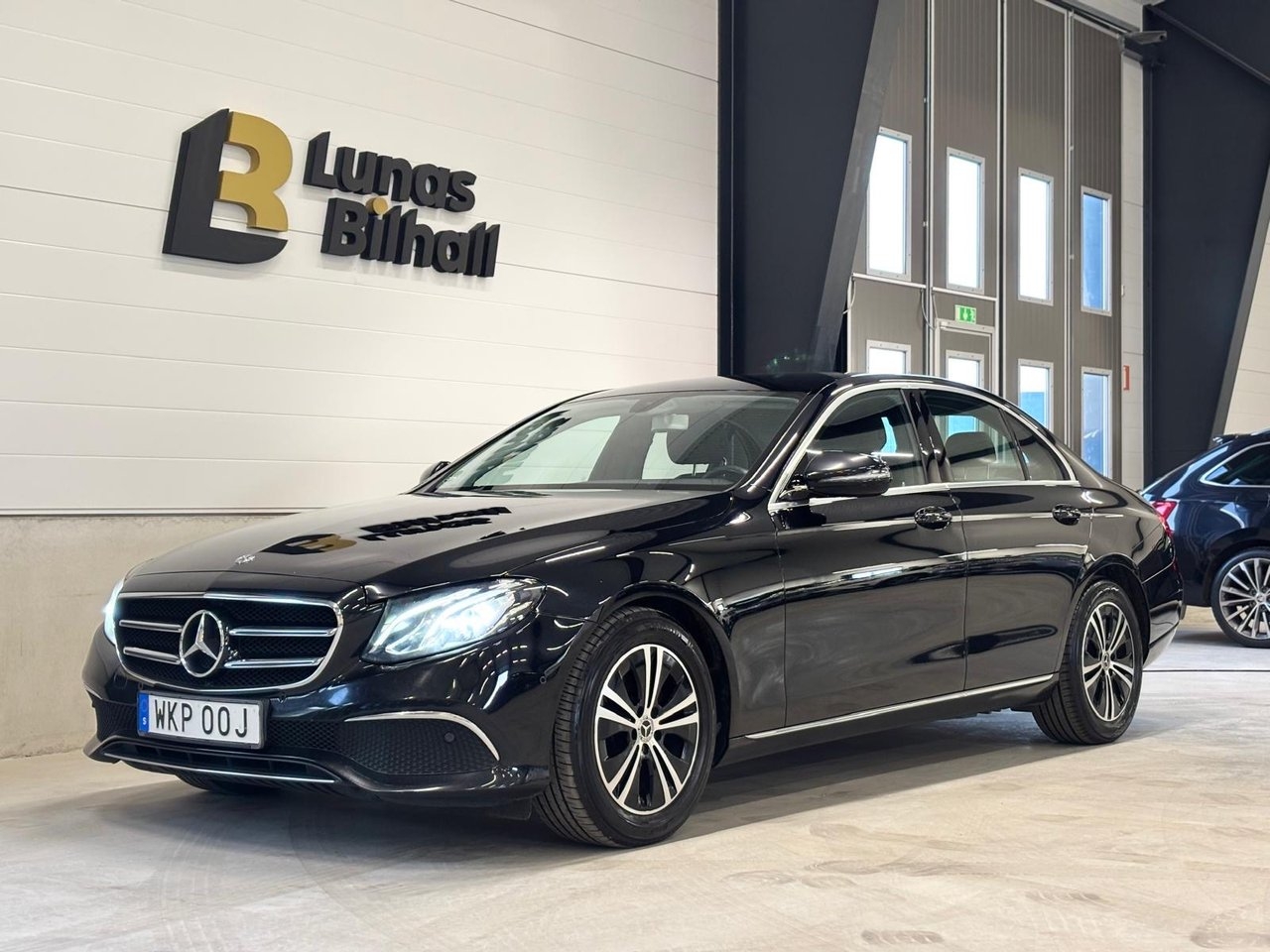Mercedes-Benz E 2019, bild 2/10