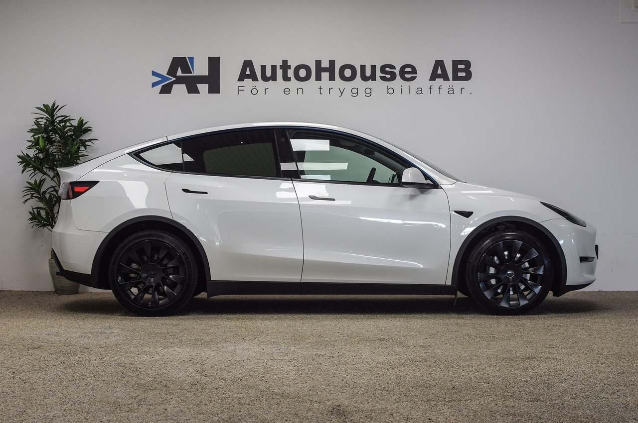 Tesla Model Y 2023, bild 3/10
