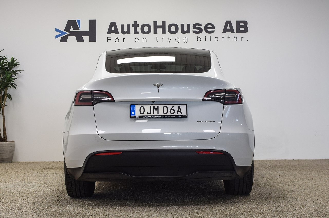 Tesla Model Y 2023, bild 5/10