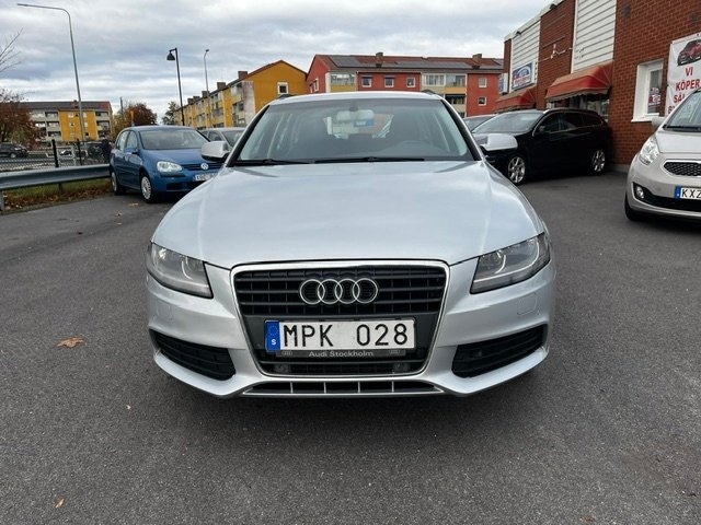 Audi A4 2.0 TDI 2011, bild 3/10