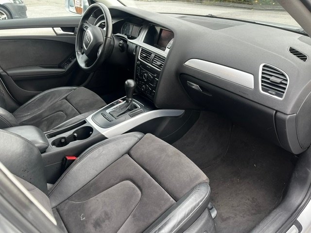 Audi A4 2.0 TDI 2011, bild 5/10