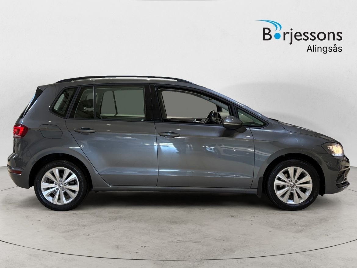 Volkswagen Golf Sportsvan 2020, bild 2/10