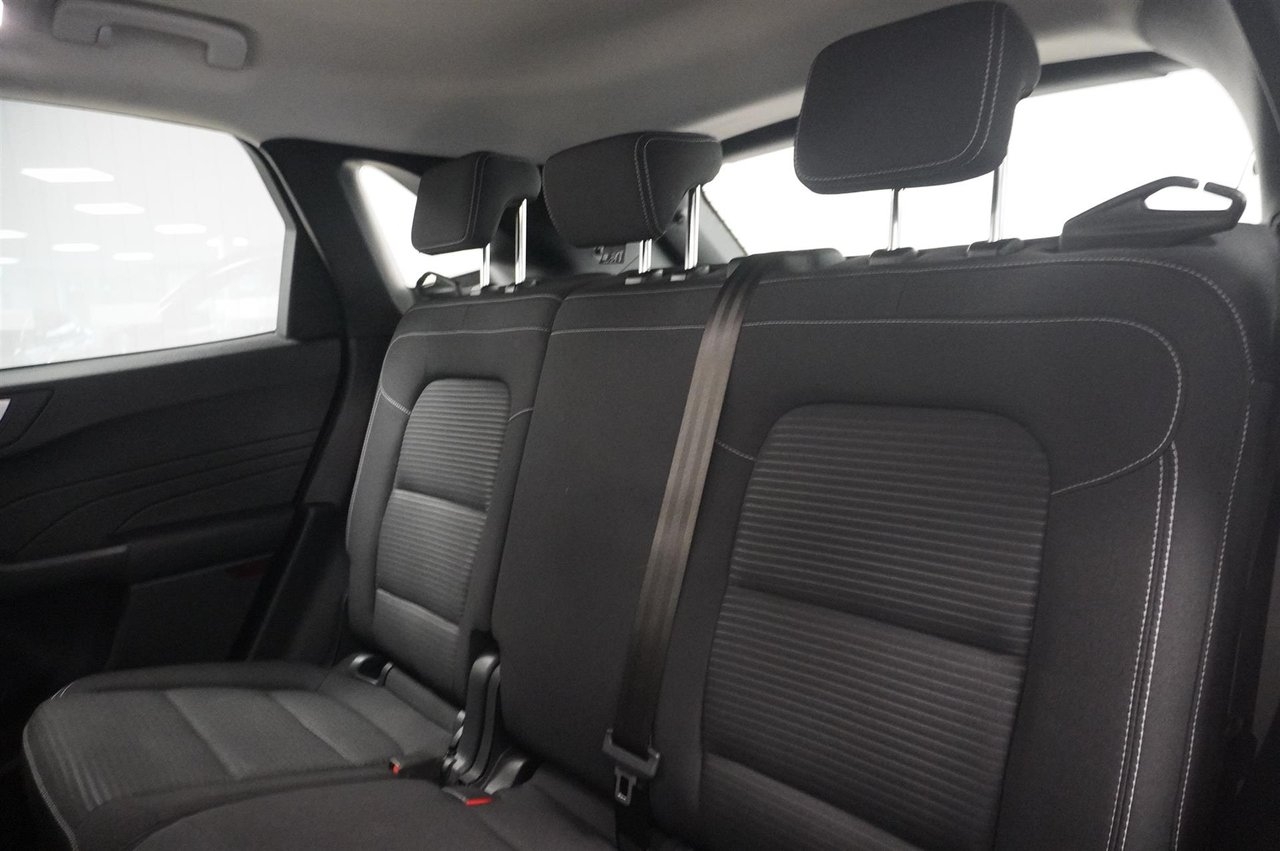 Ford Kuga 2023, photo 6/10