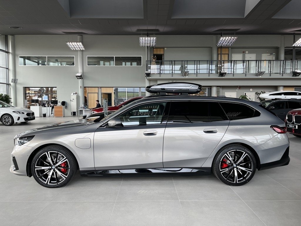 BMW 530e M Sport 2027, bild 3/10