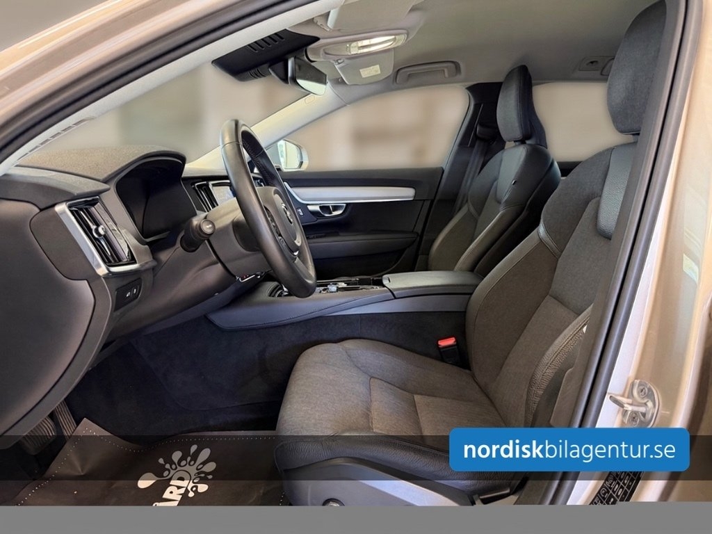 Volvo V90 T6 Core 2024, bild 6/10