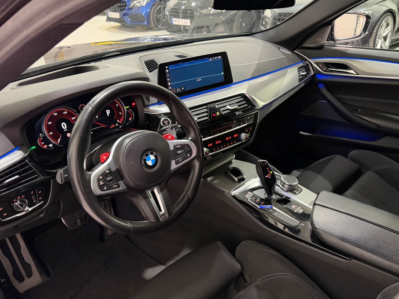 BMW 520d M Sport 2018, photo 7/10