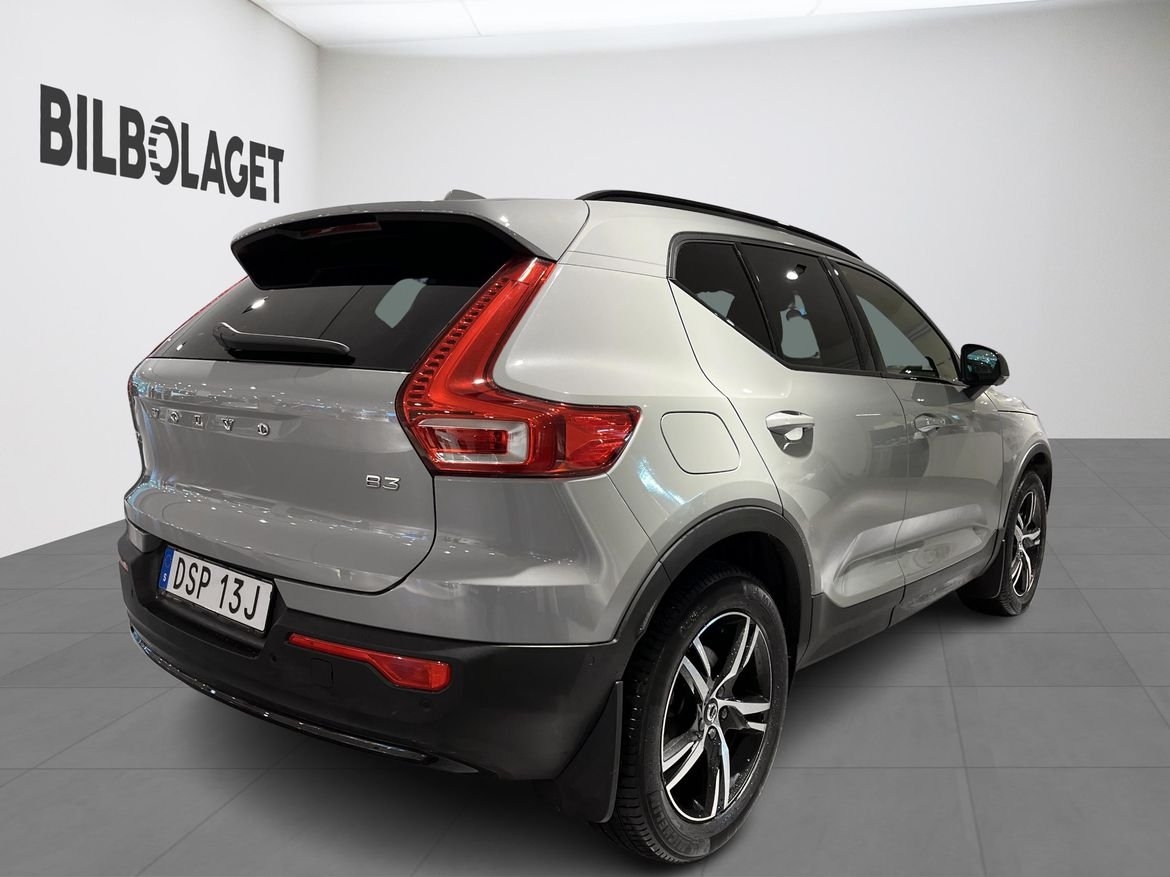 Volvo XC40 B3 Plus Dark 2025, bild 5/10