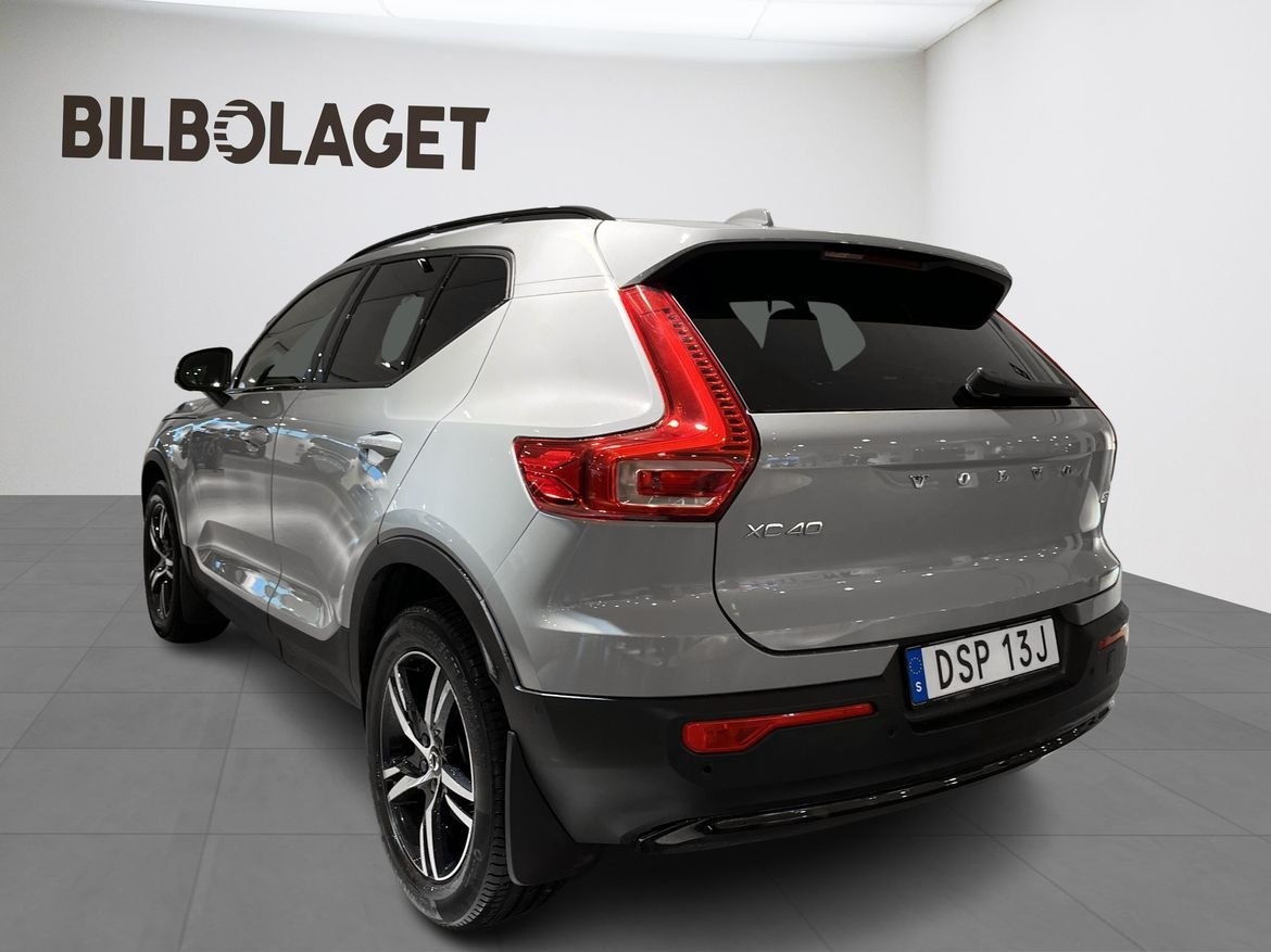 Volvo XC40 B3 Plus Dark 2025, bild 4/10